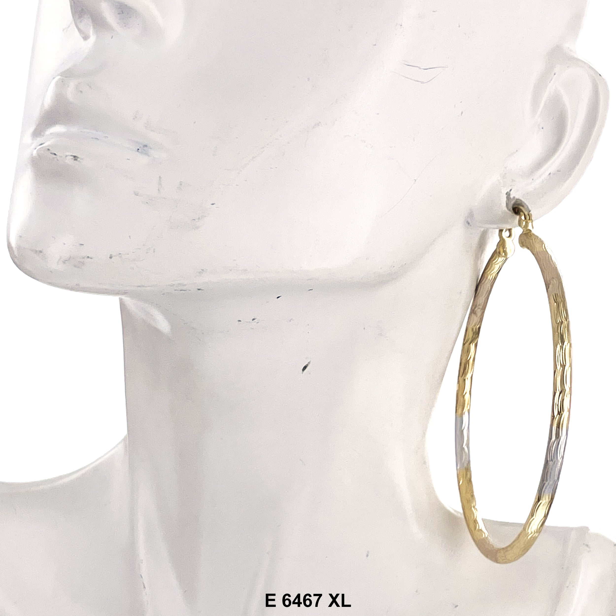 Engraved Design Hoop Earring E 6467 XL