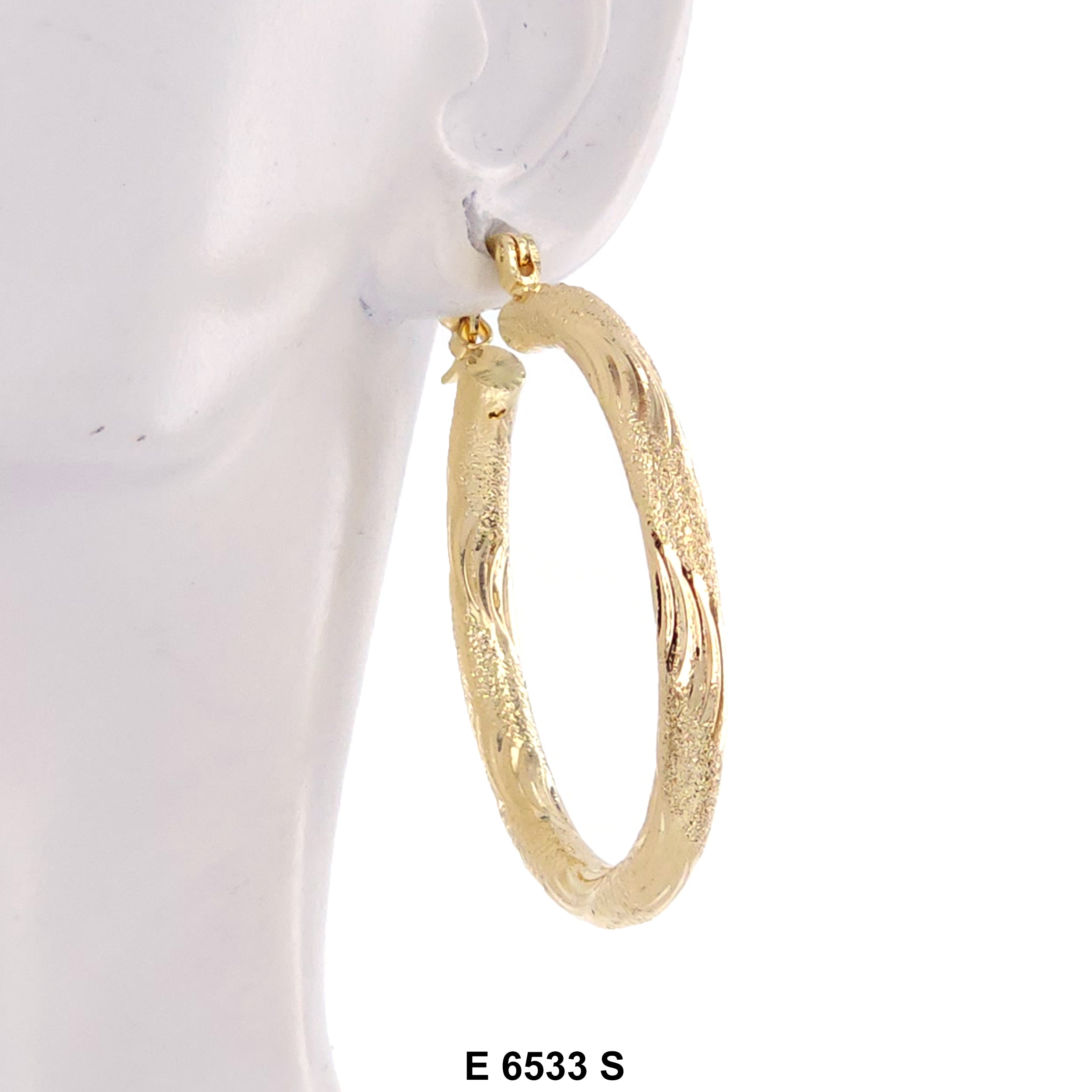 Engraved Design Hoop Earrings E 6533 – Kaashusa