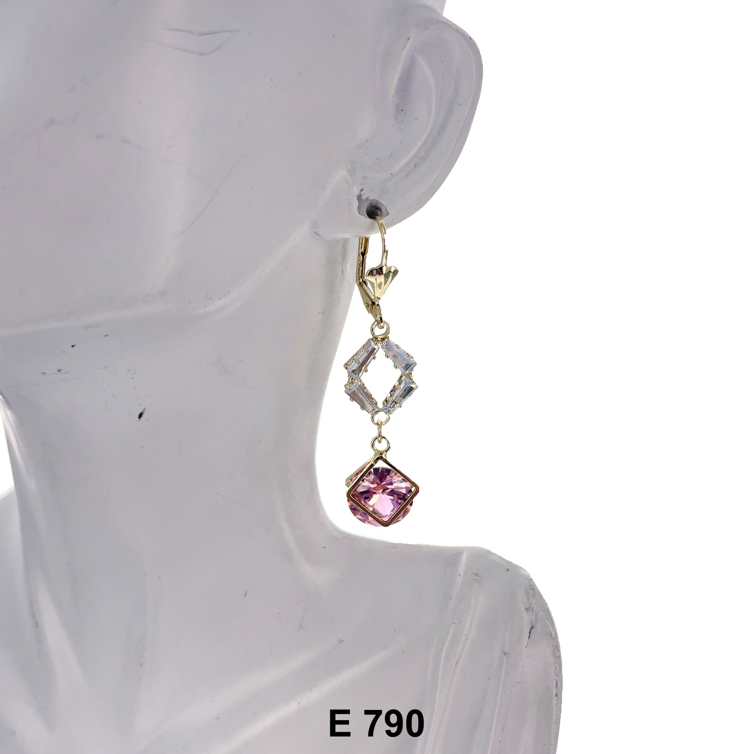 Duck Paw Round Stoned Earring E 790