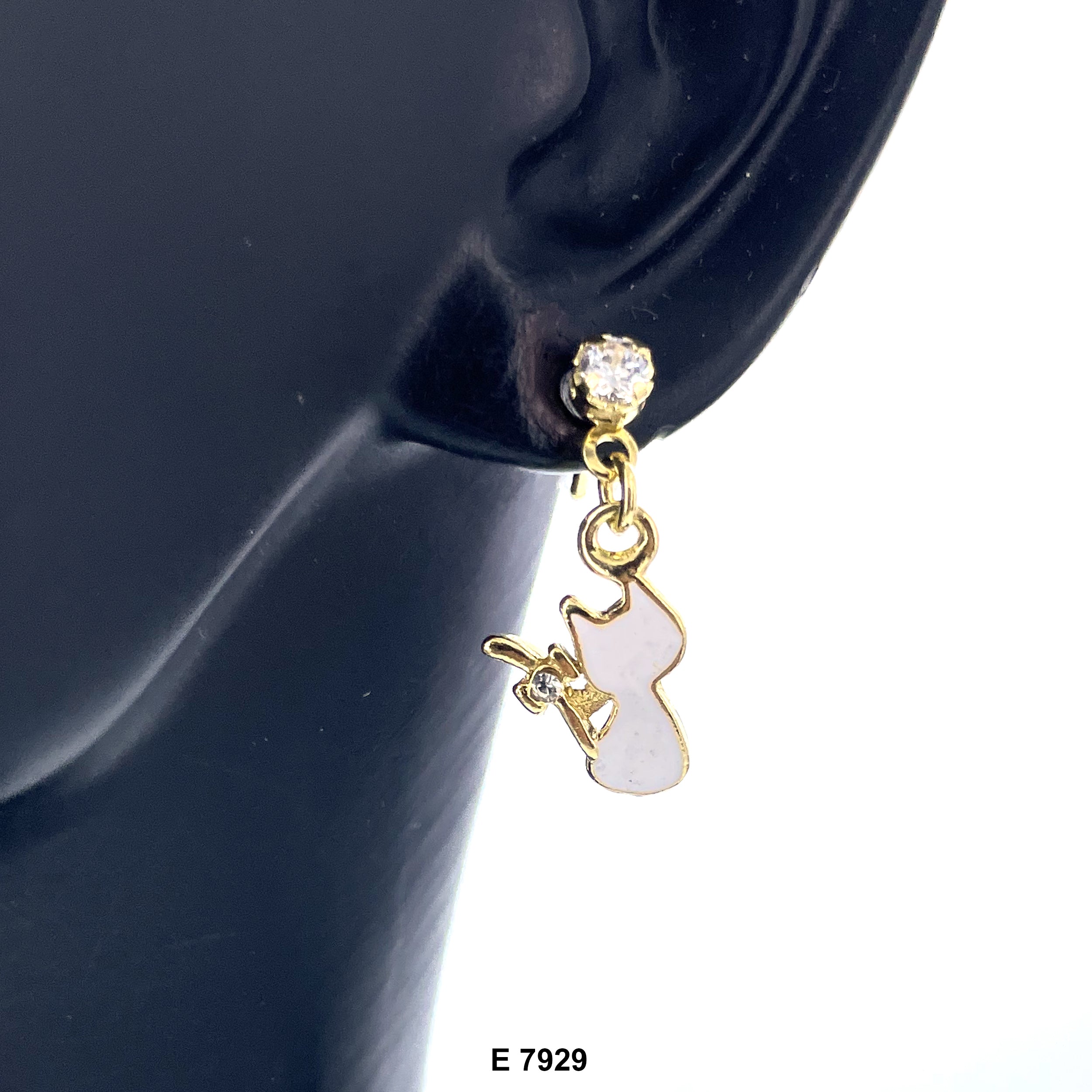 Cat Stud Earrings E 7929