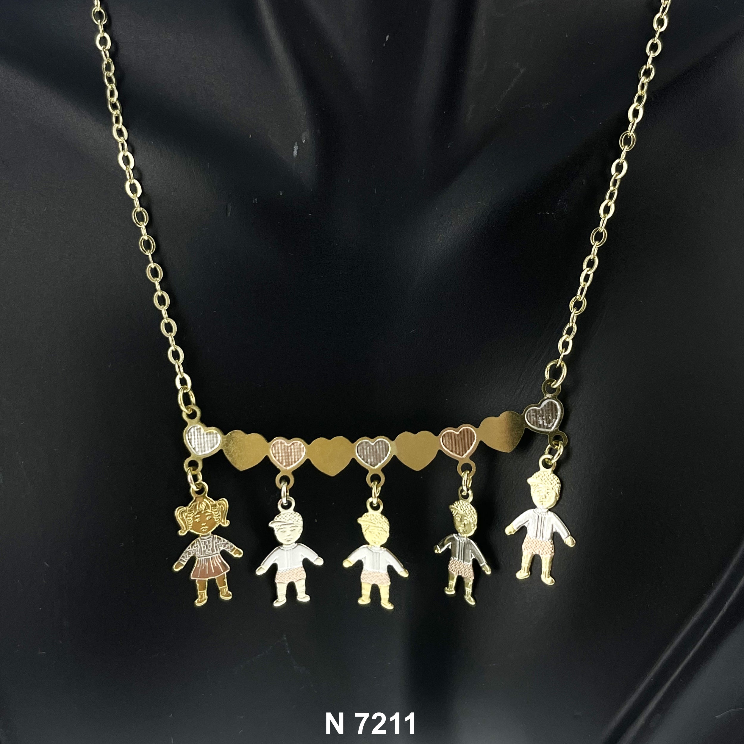 1 Girl 4 Boys Necklace N 7211