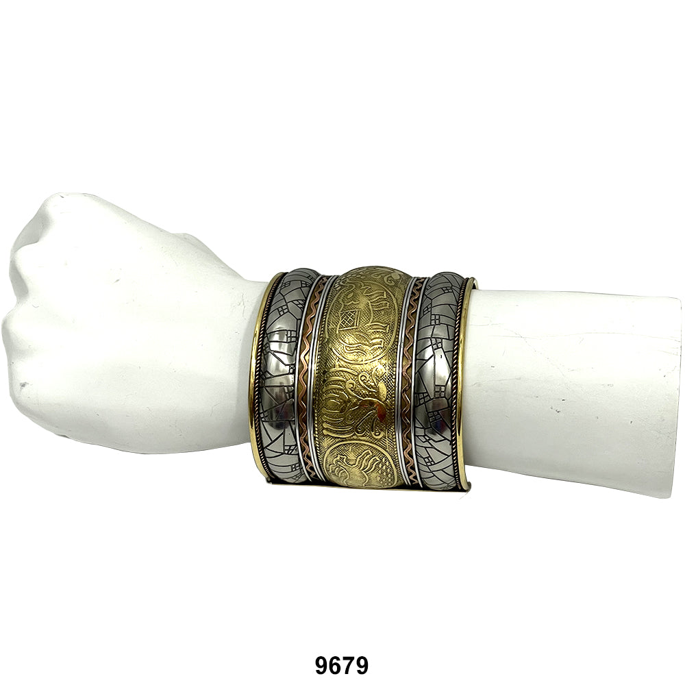 Cuff Bangle Bracelet 9679