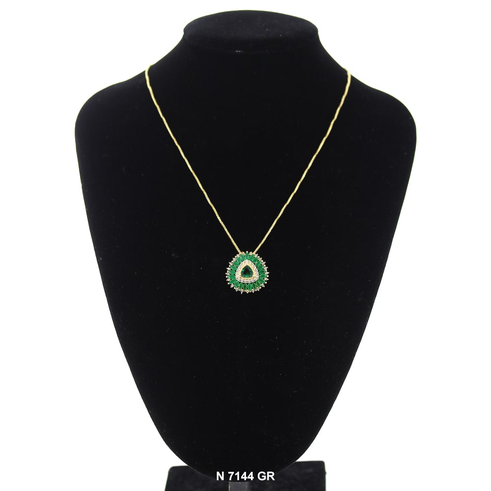 Pendant With Chain Necklace N 7144 GR