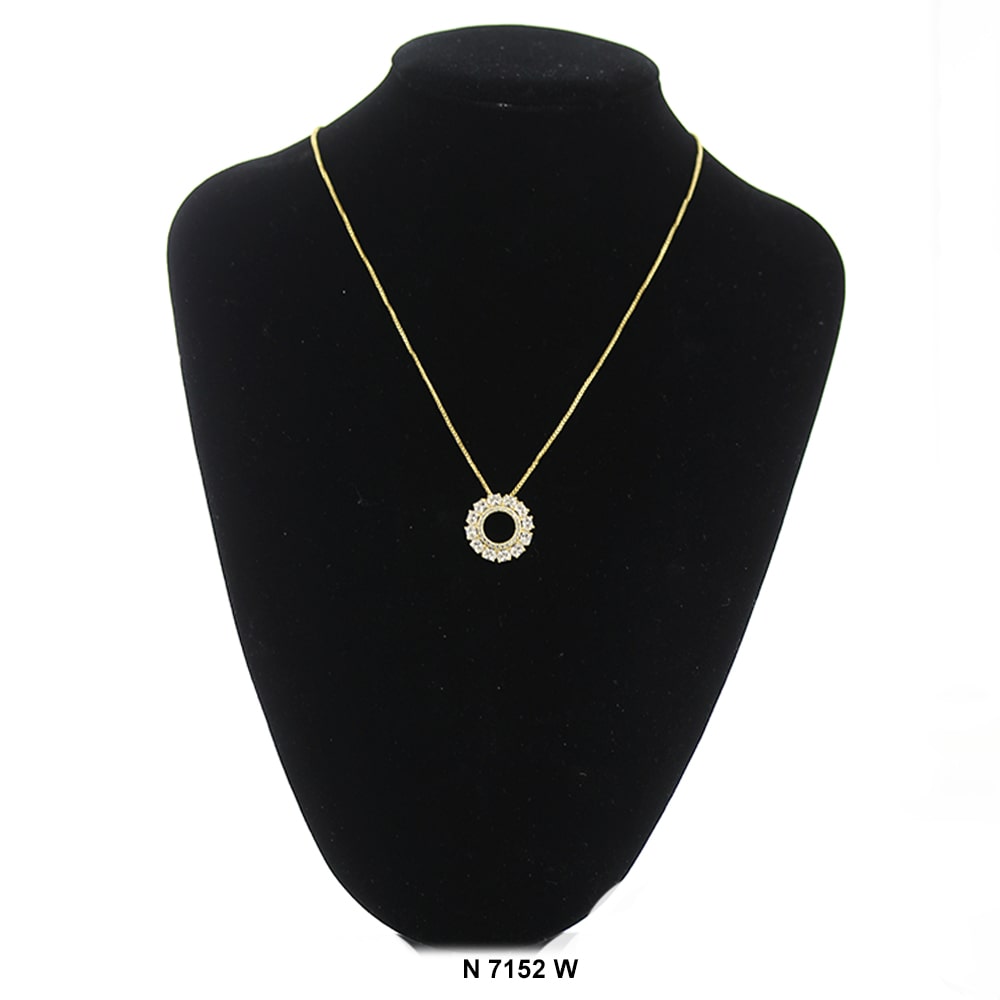 Pendant With Chain Necklace N 7152 W