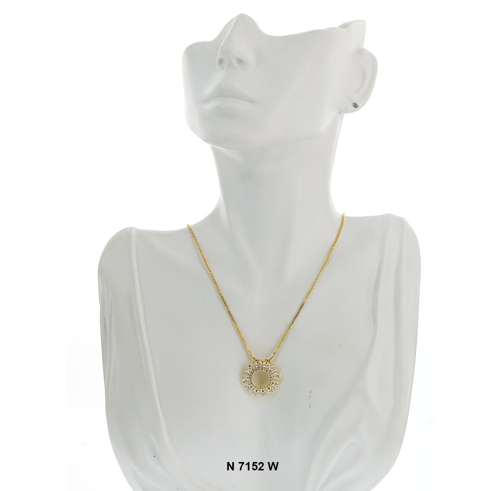 Pendant With Chain Necklace N 7152 W