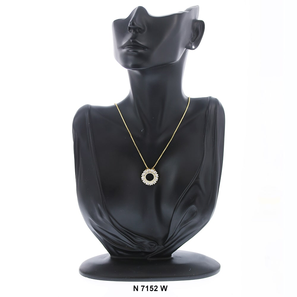 Pendant With Chain Necklace N 7152 W