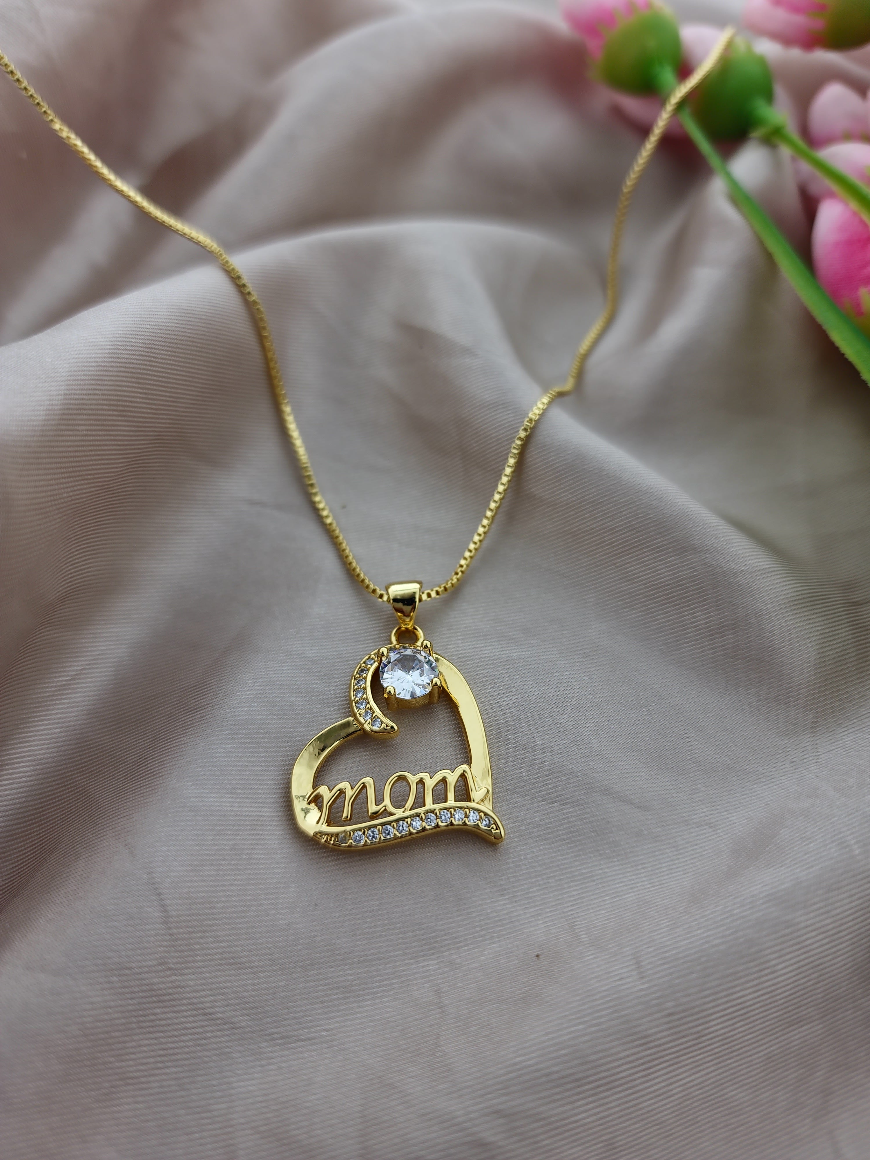 Mom Necklace N 7098