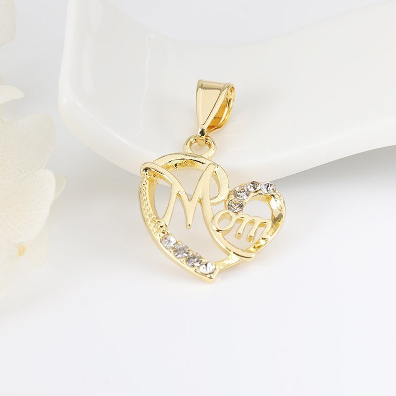 Mom Heart Pendant White P 424 W