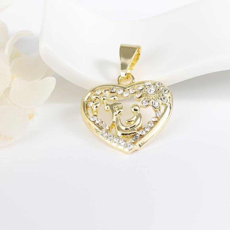 Mom Heart Pendant White P 425 W