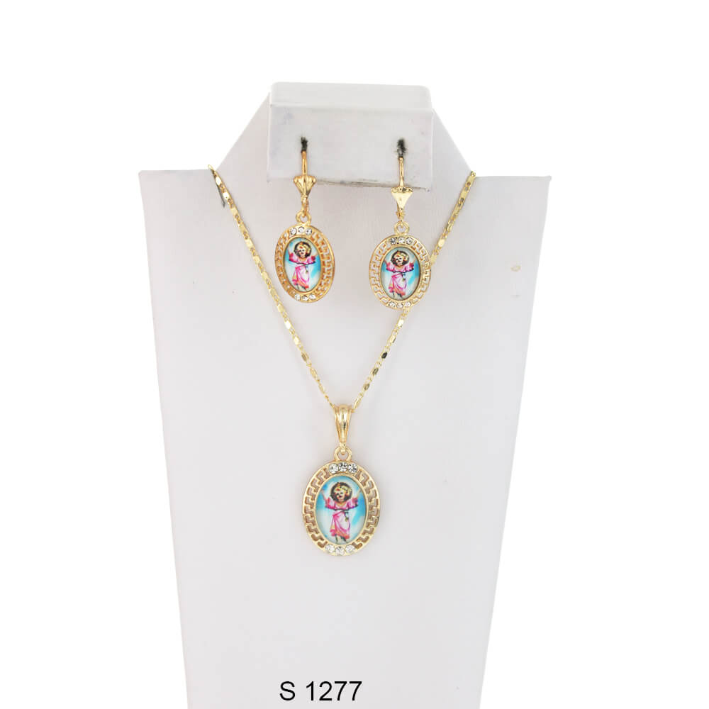 Santo Ninio Necklace Set S 1277