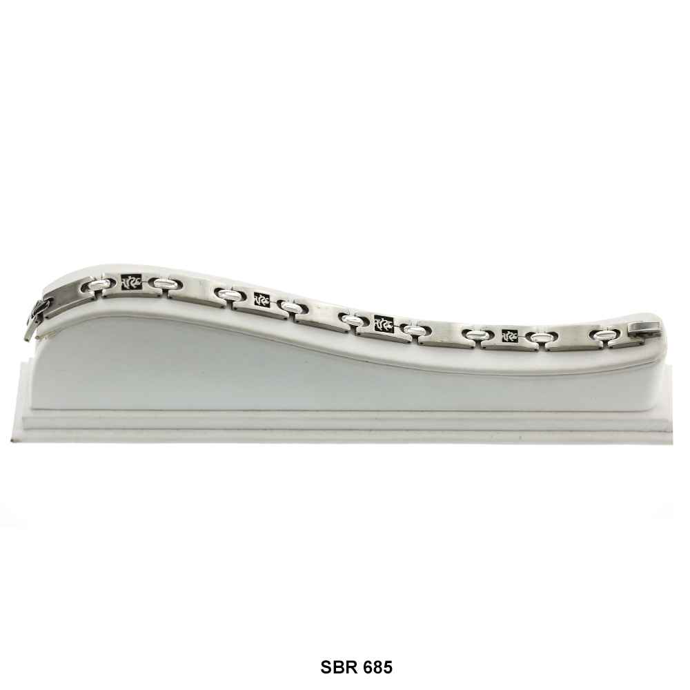 Brazalete de acero inoxidable SBR 685