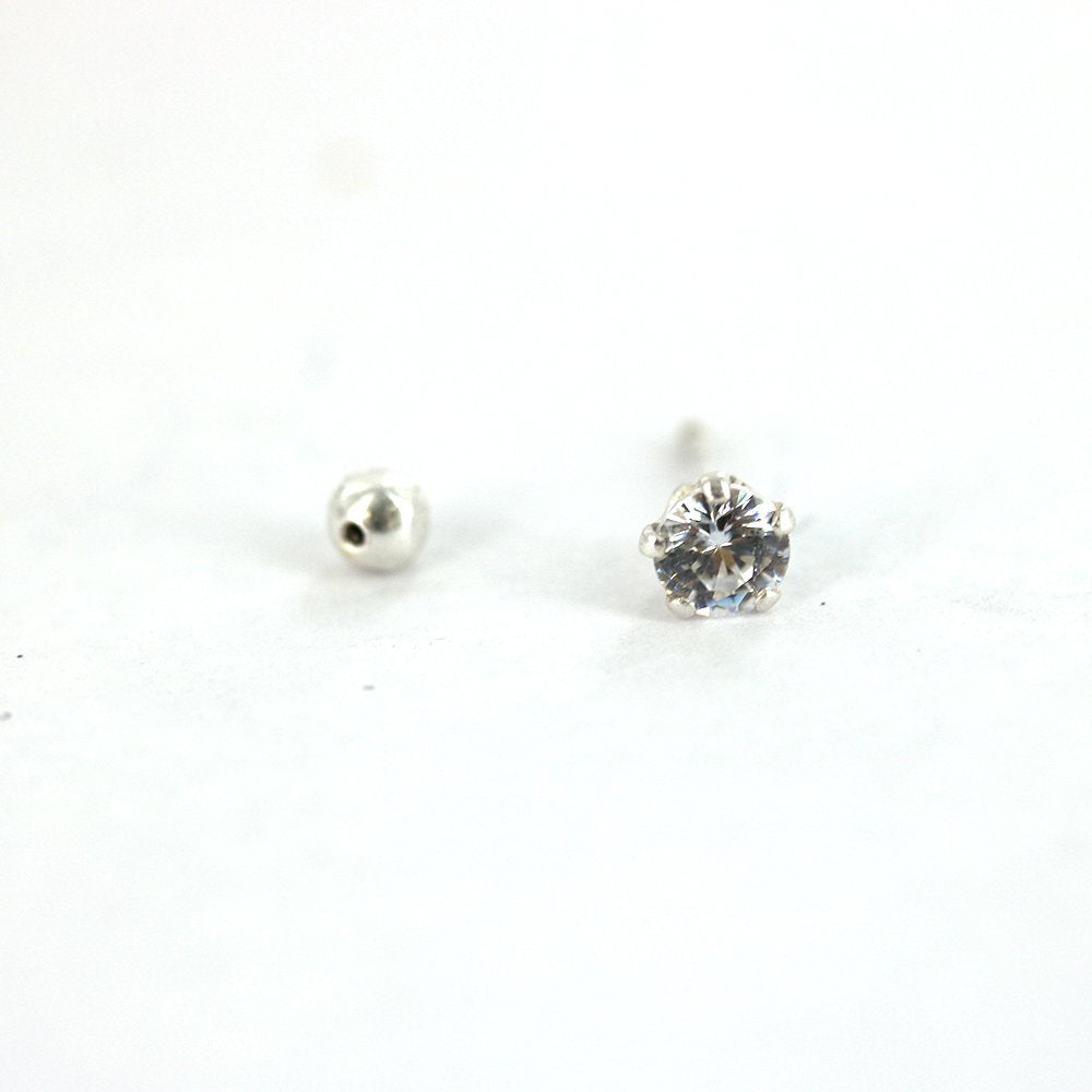 Round 925 Sterling Silver Studs SSST026 W